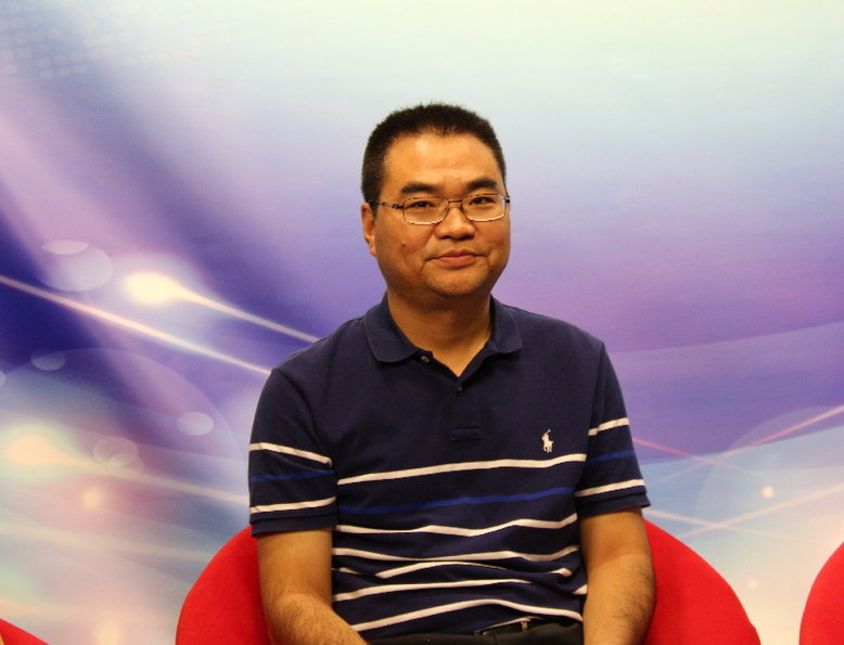 嘉宾：罗湖区街道党工委委员黄伟军