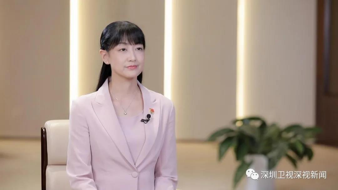 嘉宾：深圳市政务服务数据管理局党组书记、局长 刘佳晨