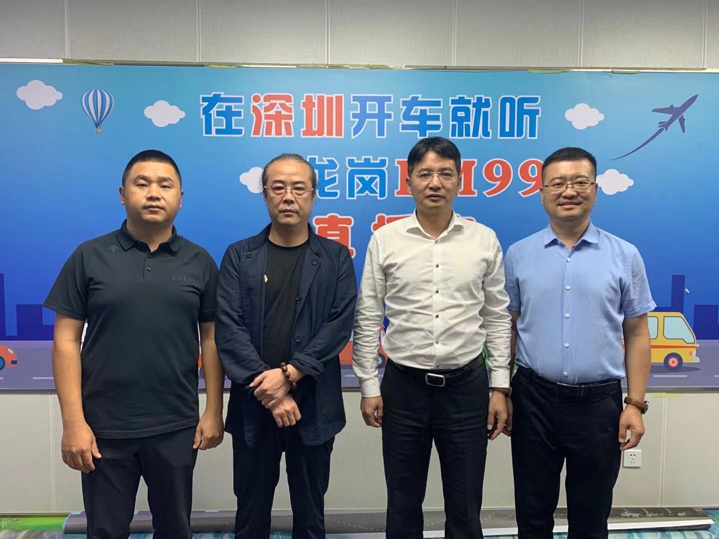 嘉宾：龙岗区政协常委罗豪、政协委员段四才、知名学者宋一平