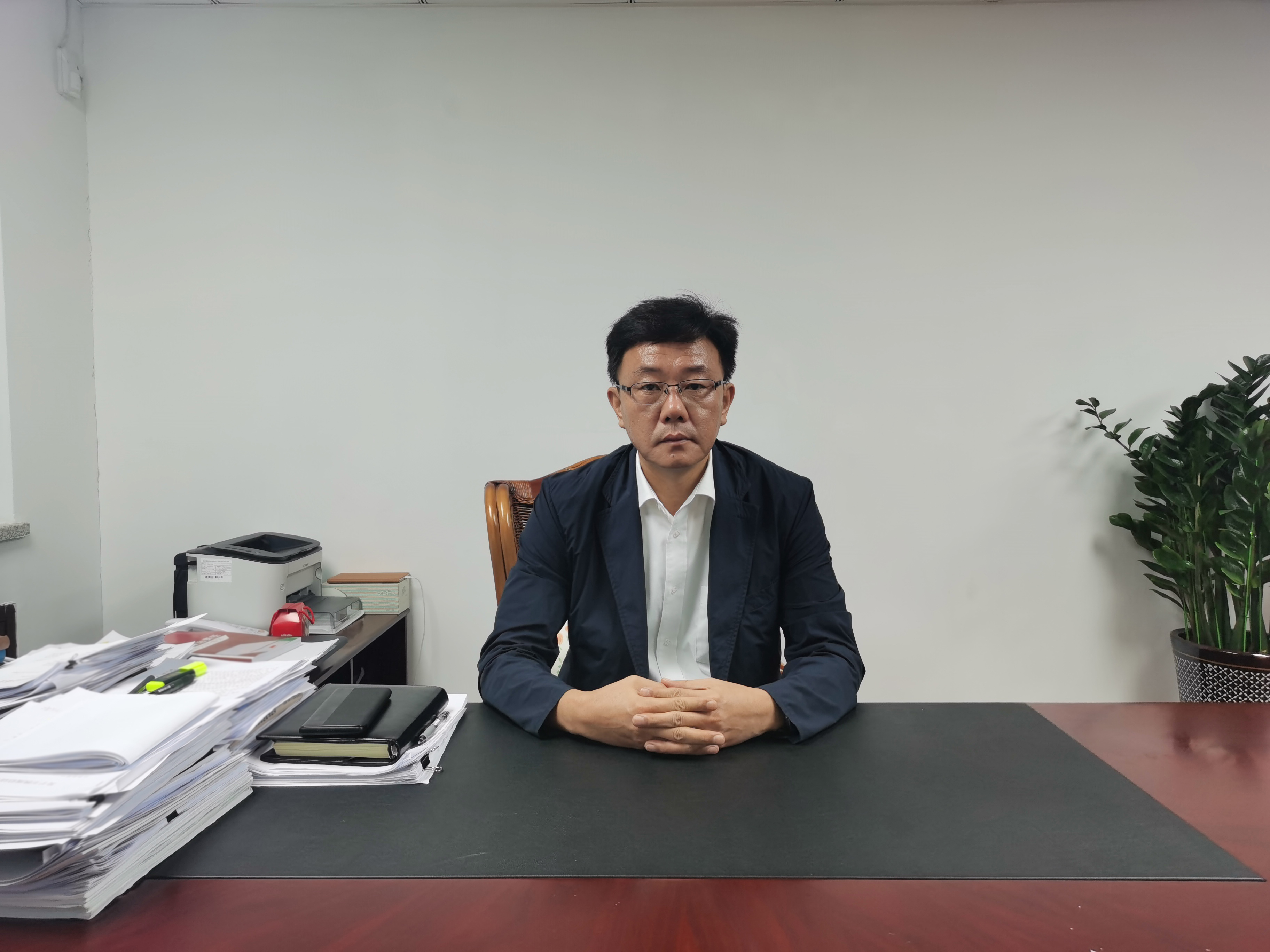 嘉宾：深圳市信访局党组成员、副局长张辉