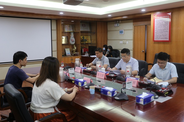 在线访谈活动现场