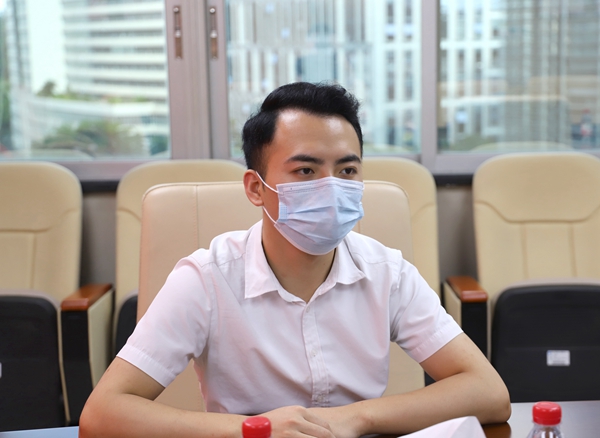 嘉宾：市退役军人局信息化工作人员