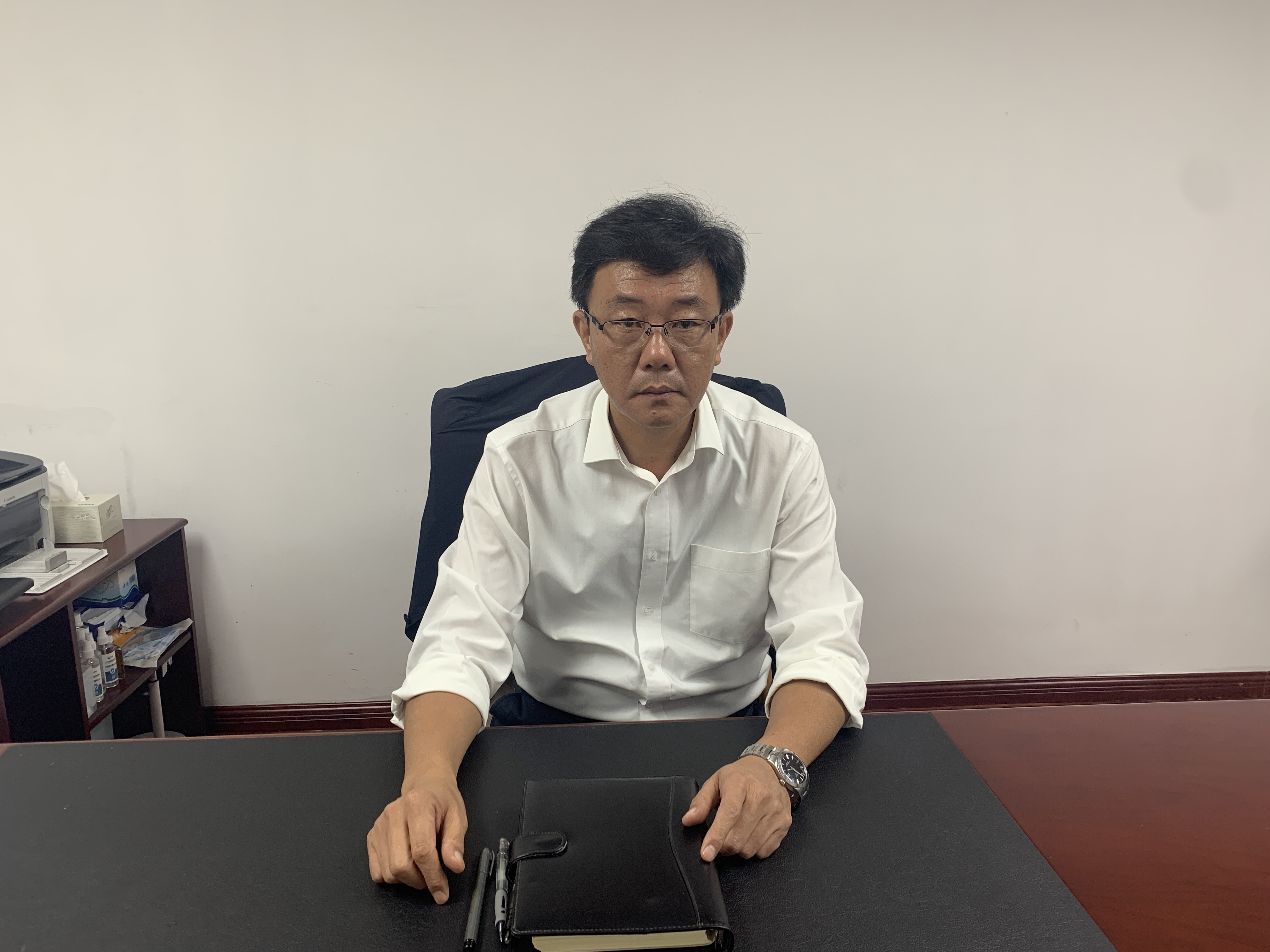 嘉宾：深圳市信访局党组成员、副局长张辉