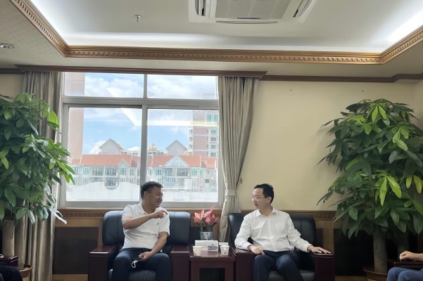 嘉宾：龙岗区横岗街道党工委书记林坚