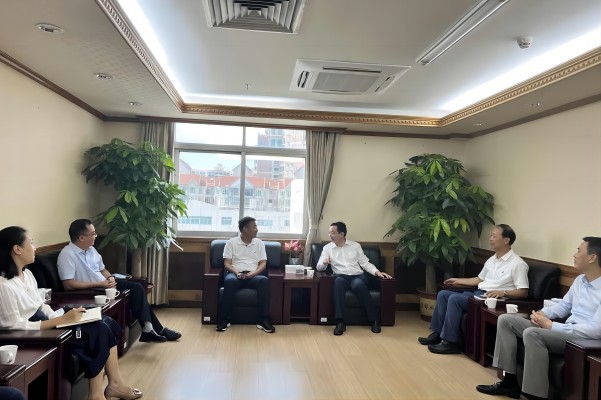 在线访谈活动现场