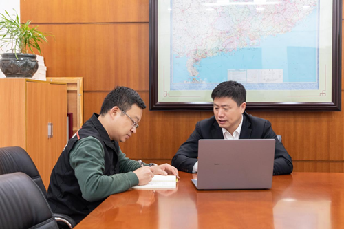 嘉宾：市应急管理局副局长杨金山，市应急管理局防灾减灾处副处长邱德鑫