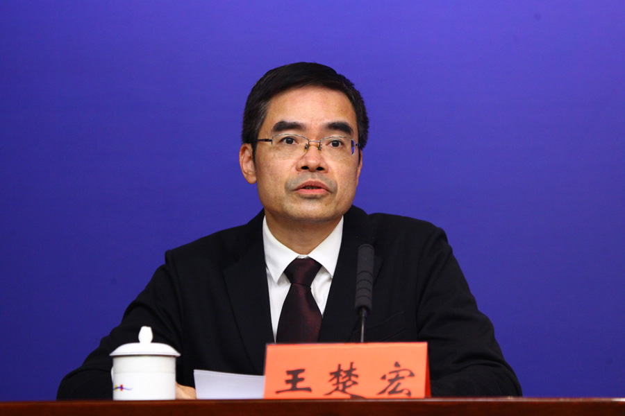 主持人:中共深圳市委宣传部副部长,深圳市人民政府新闻办公室主任