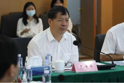 市政协副主席王大平组织召开政企交流会企业提出的每个问题都是正确的