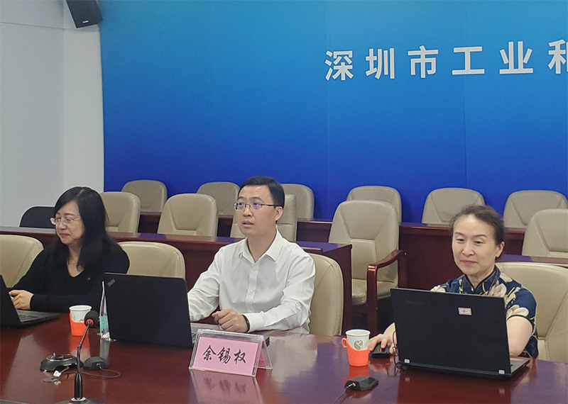 嘉宾:市工业和信息化局局长余锡权