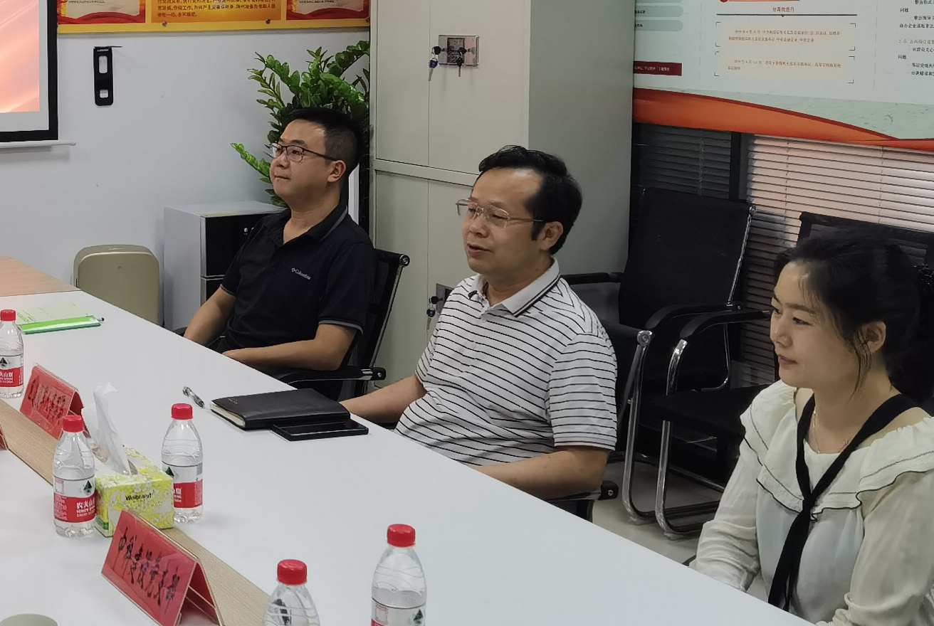 嘉宾:福田区退役军人事务局副局长 李剑