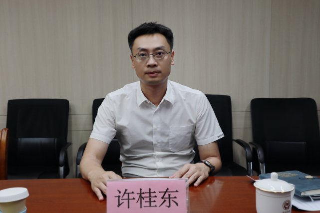 嘉宾：市民政局社会事务和行政区划处处长许桂东