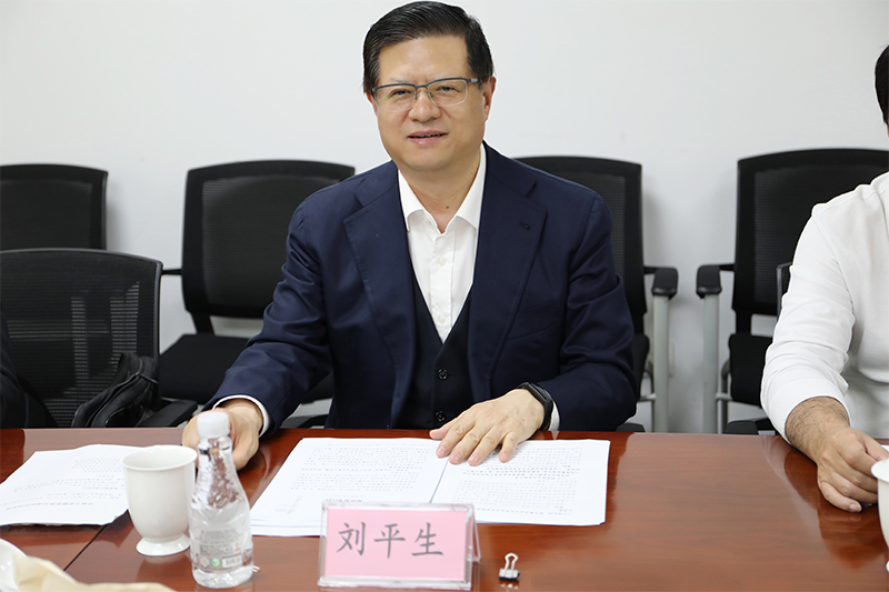 党组书记刘平生赴东莞银行深圳分行、国泰世华银行深圳分行调研2.jpg