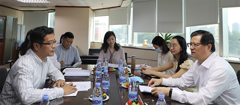 市地方金融监管局党组书记刘平生赴深圳市证券业协会深圳市银行业协会