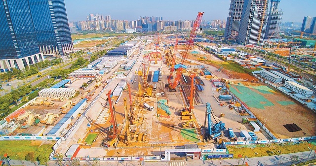 穗莞深城际机场至前海段建设正在紧锣密鼓推进。.jpg