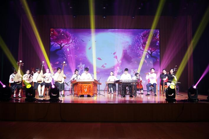 晚会.jpg