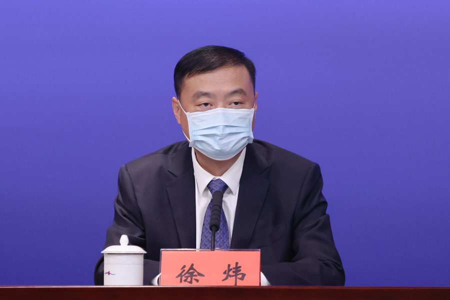 徐炜.jpg
