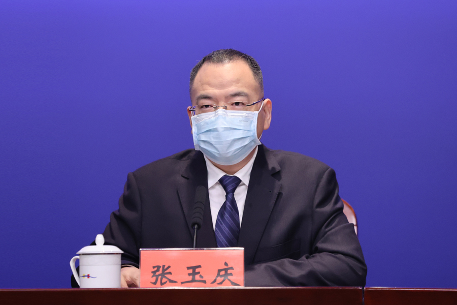 张玉庆.jpg