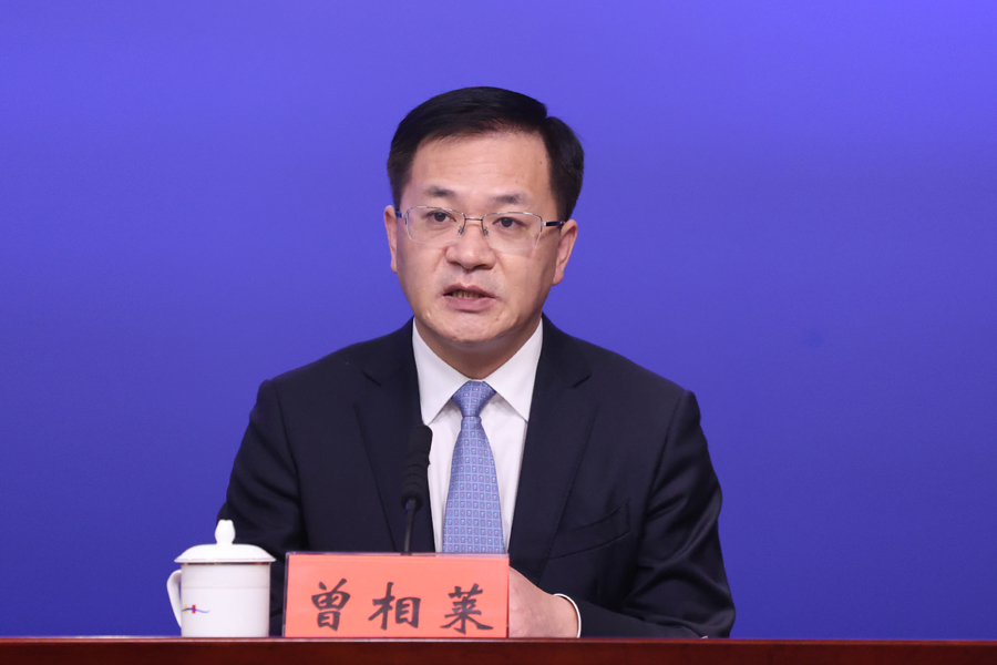 曾相莱.jpg