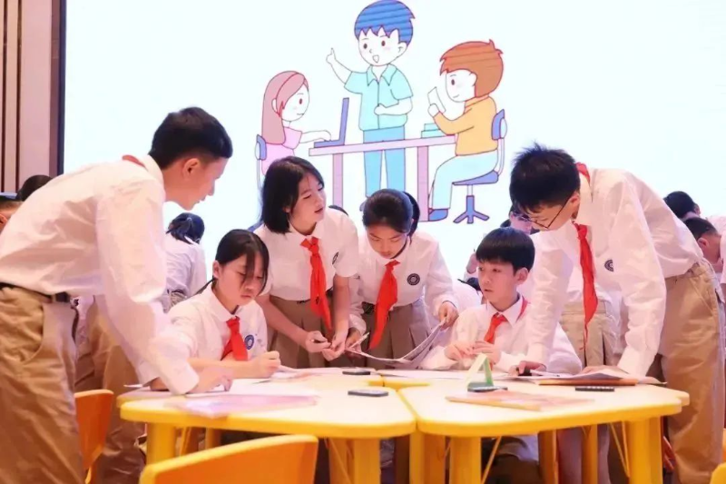 图6 弘金地小学002.jpg
