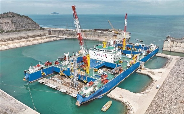 深圳特区报记者李伟文周红声.jpg