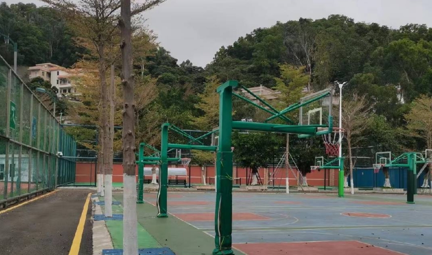 南澳中心小学体育场