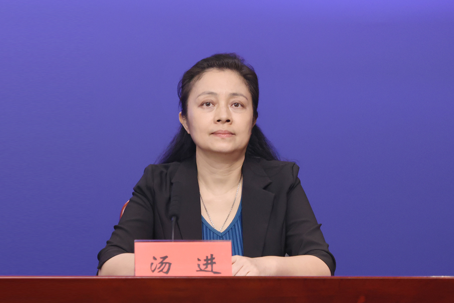 发布人：中国国际贸易促进委员会深圳市委员会副主任 汤进