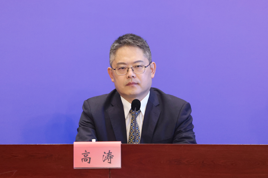 发布人：深圳市宝安区发展和改革局局长 高涛