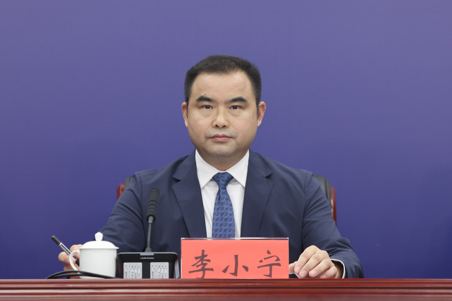 发布人：深圳市南山区区长 李小宁
