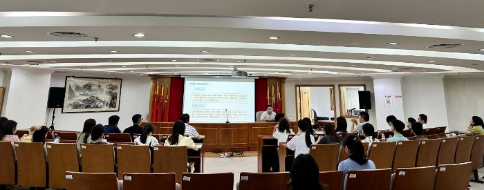 龙岗区财政局举办“财政小课堂”推进财政国资工作提质增效
