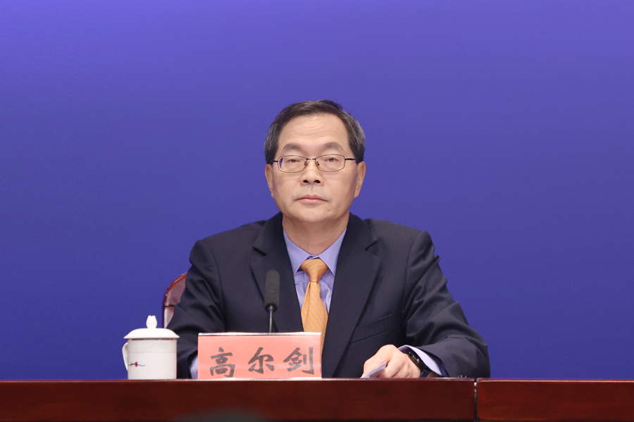 高尔剑.jpg