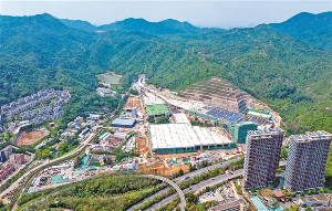 地铁8号线三期溪涌车辆基地封顶
