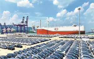 比亚迪“深圳号”完成跨洋首航