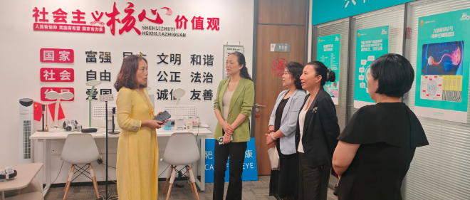 走访大百汇.jpg