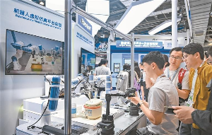 软硬兼施有实力 首发首秀争先锋