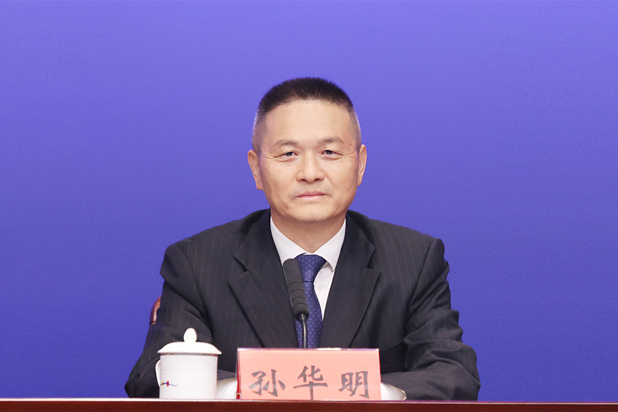发布人：深圳市委改革办副主任 孙华明