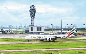 从“繁荣”空港感受深圳奔腾活力