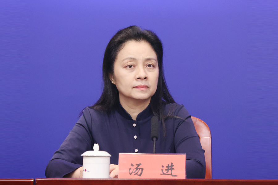 发布人：中国国际贸易促进委员会深圳市委员会副主任 汤进