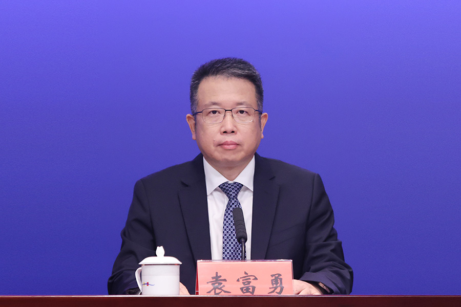 发布人：深圳市前海管理局副局长 袁富勇