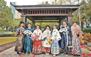 洋学生感受中国非遗