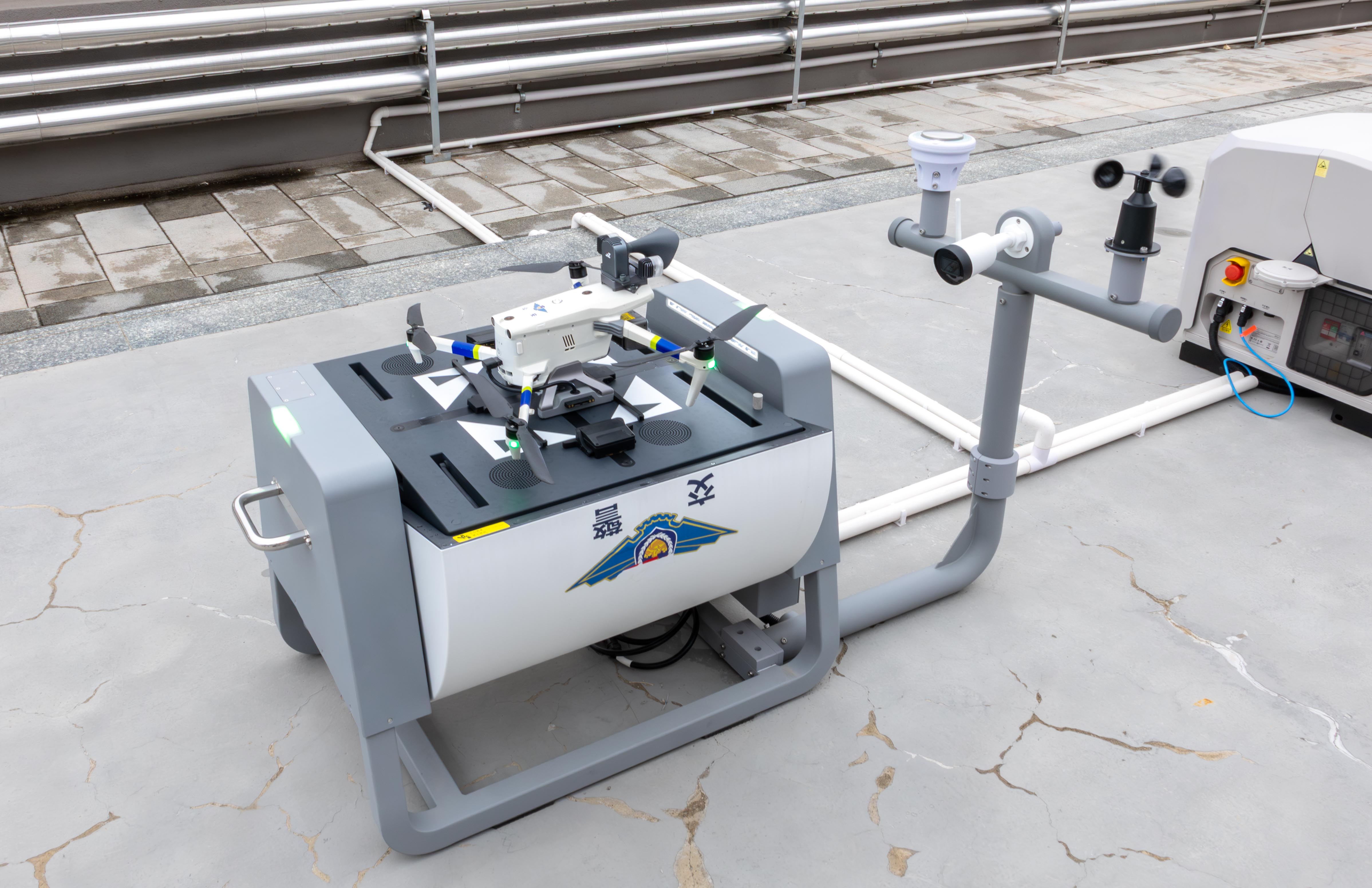 深圳交警机巢无人机自动感知违停 采用全链条执法抓拍(图3) 深圳交警机巢无人机自动感知违停 采用全链条执法抓拍(图3)