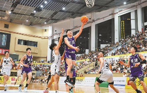 粤BA深圳队拿下四连胜