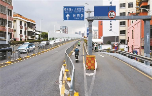 立交桥上有了“非机动车道”