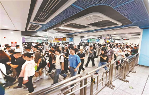 深圳地铁暑运周末客流全国第一