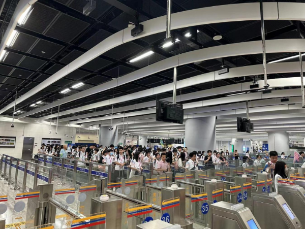 八载通途八张答卷见证蝶变——西九龙站口岸开通运行八周年(图2)