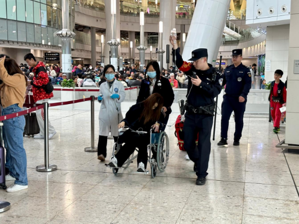 八载通途八张答卷见证蝶变——西九龙站口岸开通运行八周年(图6)